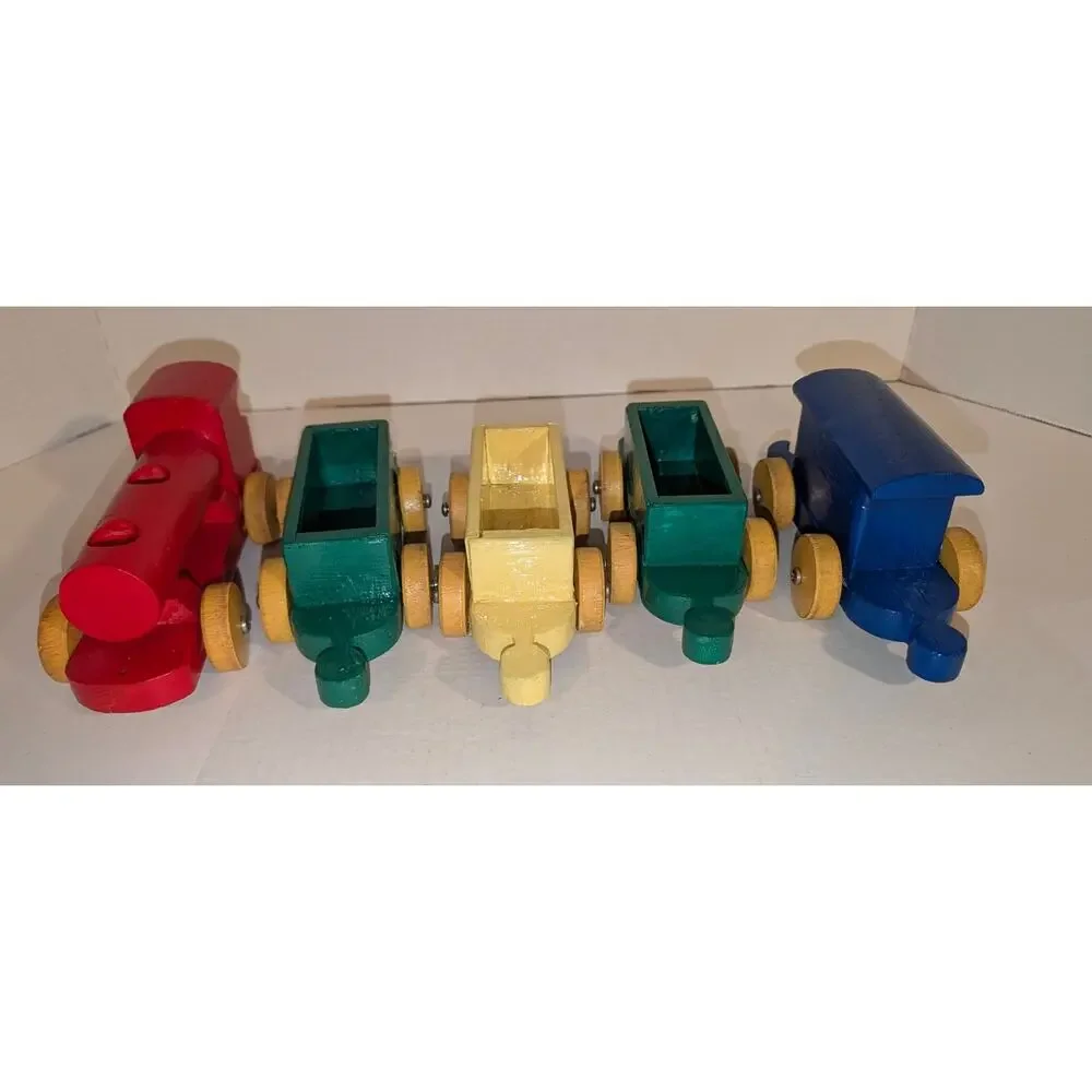 Vintage Interlocking Wooden Handcrafted Train Engine 4 Cars Toy Rare